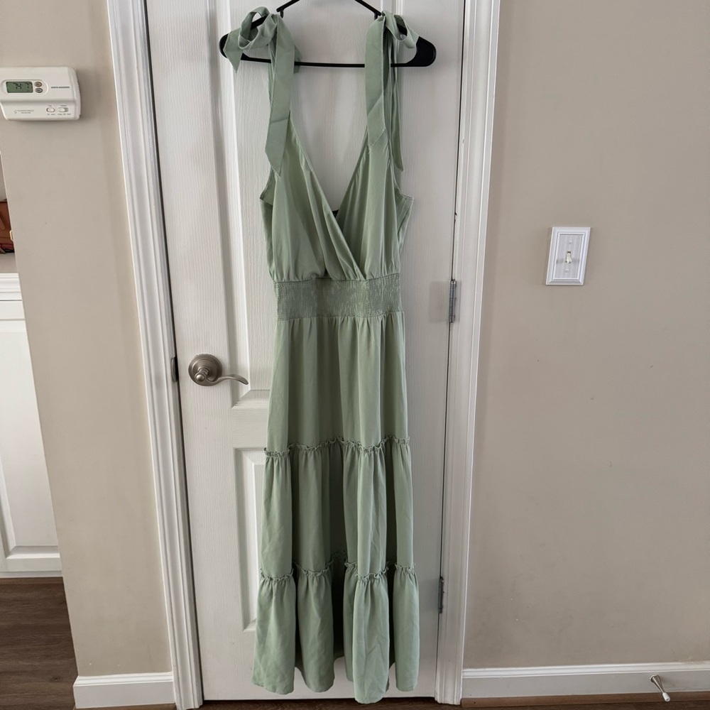 Green Tie Strap Midi Dress Tiered